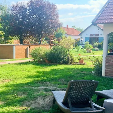 Borka Abádszalók